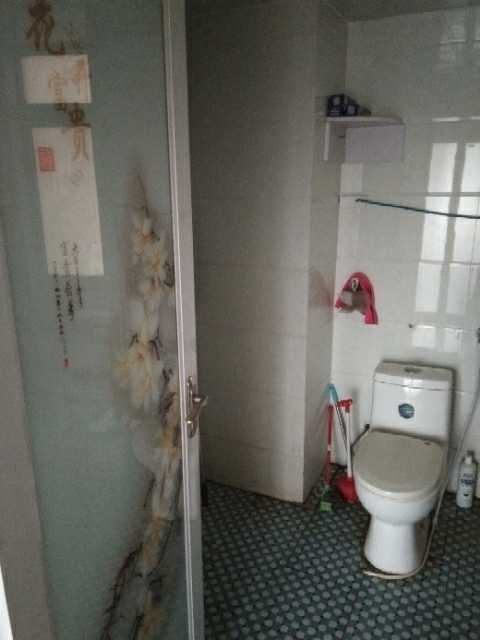 1室1廳1衛， 繁華商圈，近學校，好房出租。