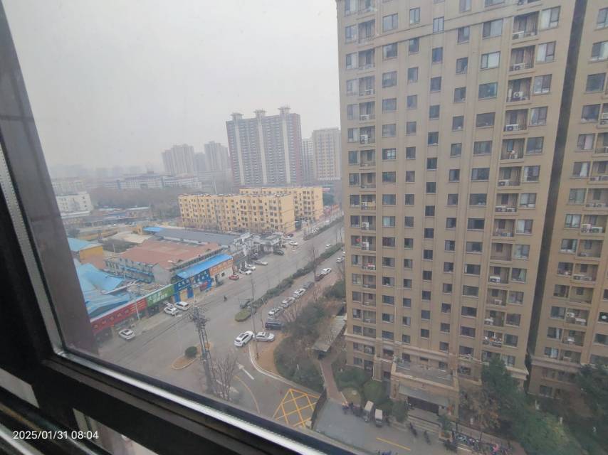 品質(zhì)小區(qū)！3室2廳2衛(wèi)156m2全明戶型，朝向采光好。