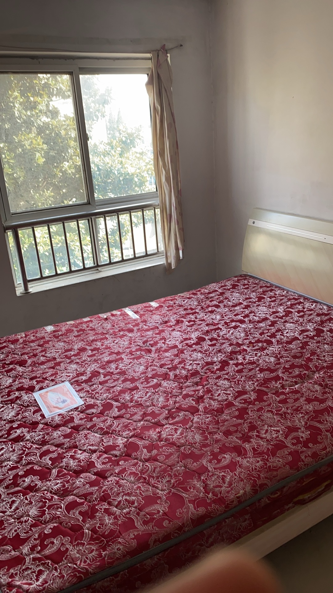 2室2廳1衛1200元/月90m2精裝修出租