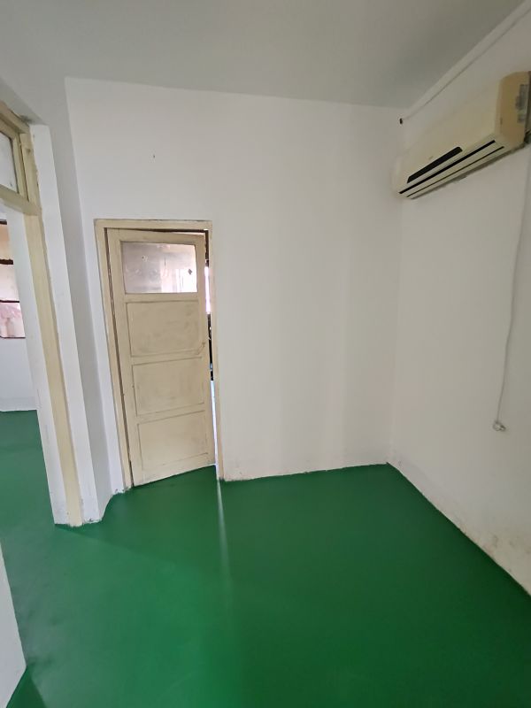 普通裝修3室1廳1衛85m2920元/月