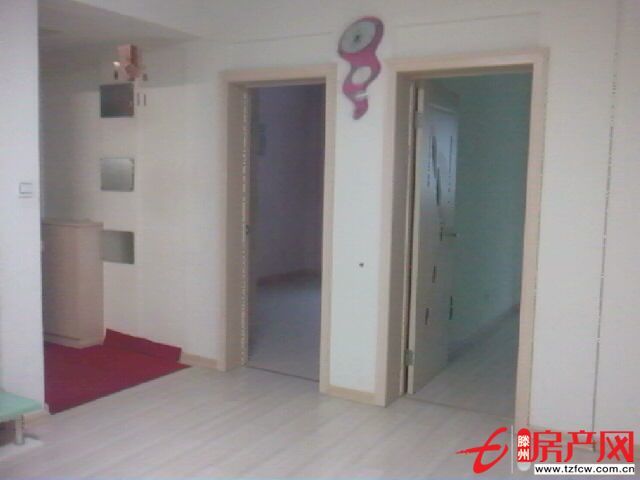 步行街學(xué)區(qū)房