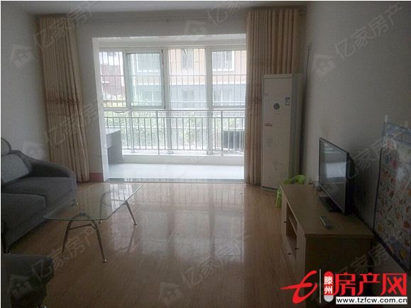 陽(yáng)光麗景，全套家具，拎包入住