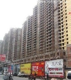 稀有多層樓房