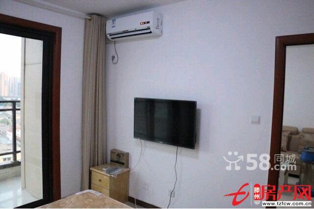 嘉鴻一品，婦保院斜對面，精裝修，全套新家具家電，拎包即住