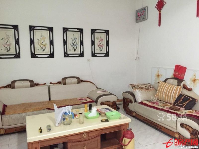 急租荊善安居小區對面自家獨院，水電暖齊全，家具齊全，拎包入住
