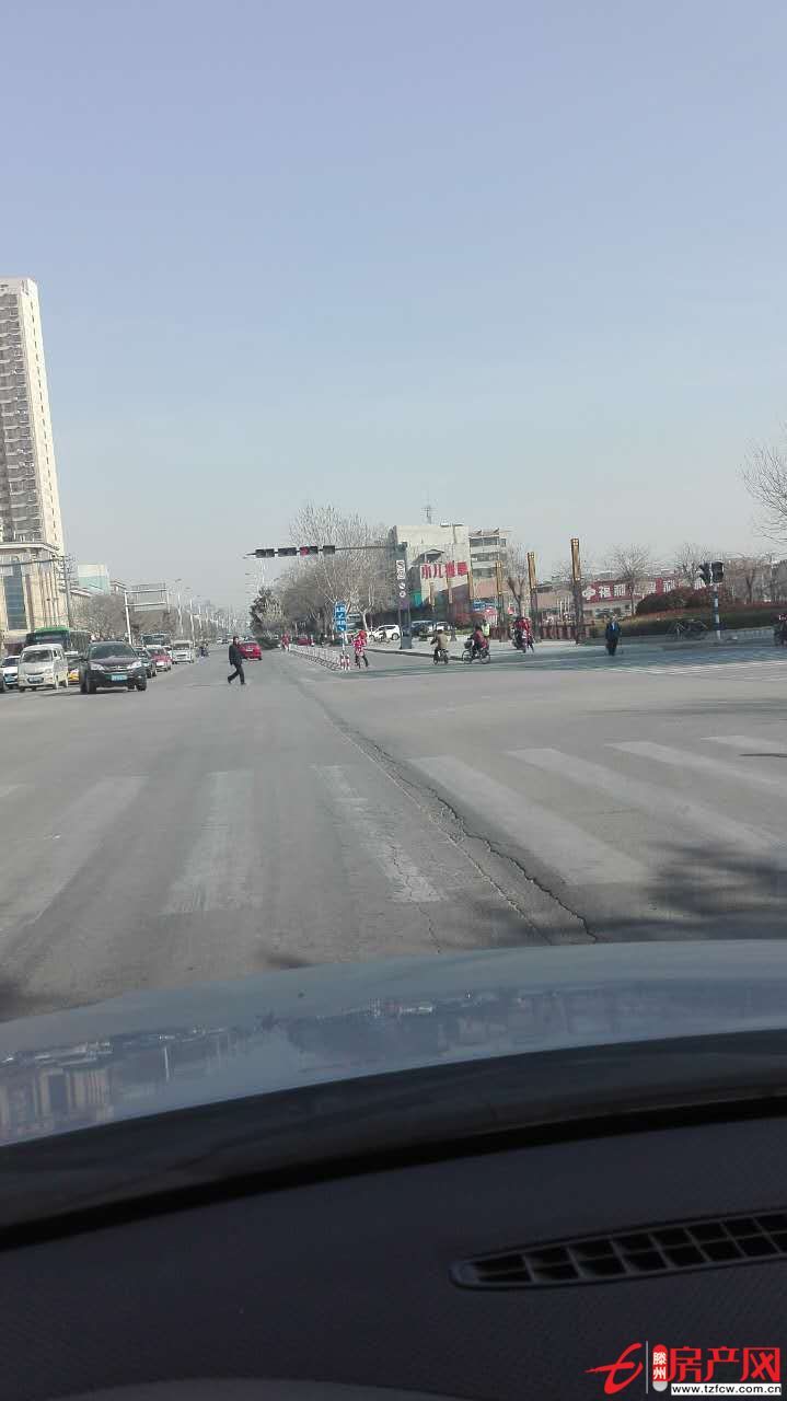 屋位于善國北路東側，小清河北岸，