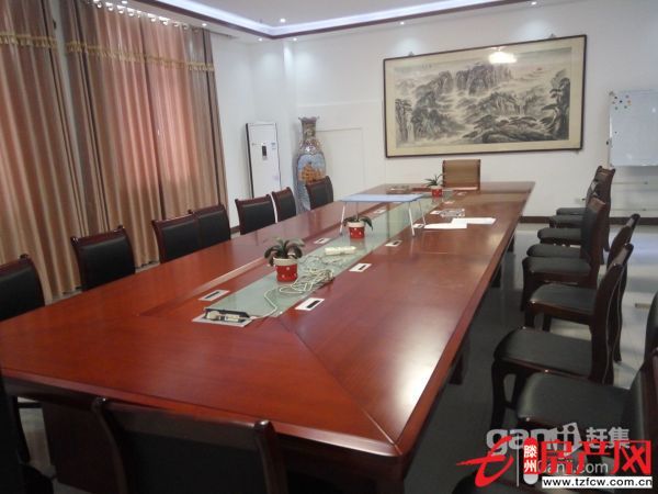 昊洋大廈精裝寫字樓對(duì)外出租中