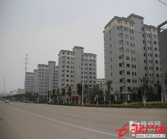 荊河街道清河尚城小區，基本家具電器都有，拎包入住