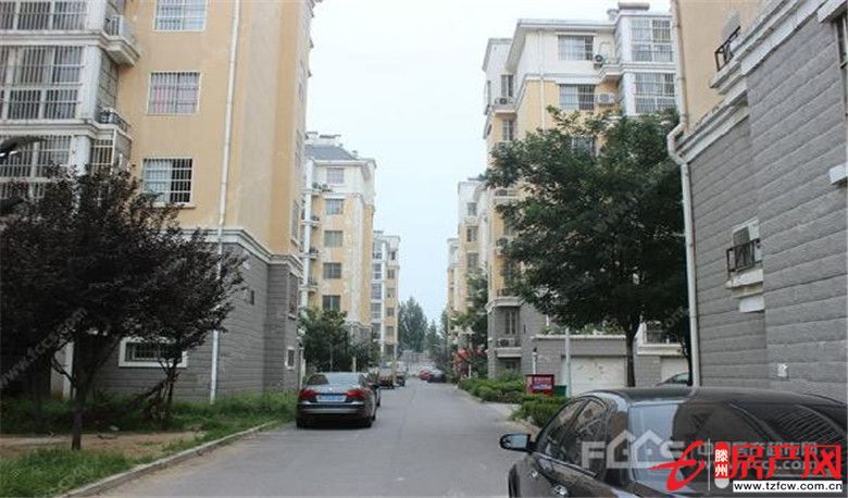 鴻福佳苑多層，公攤小，南北通透，北辛學區房，包含儲藏室和車庫