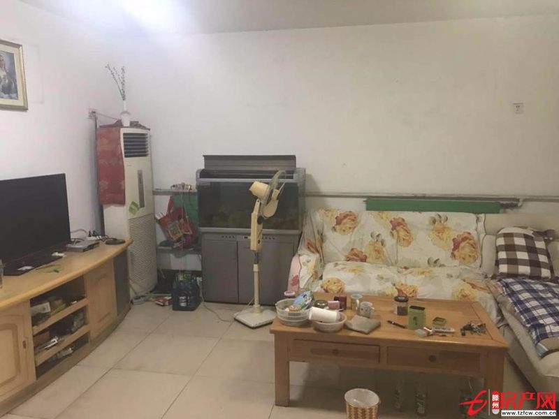 龍泉廣場西，龍泉苑，3室2廳，滿五，可貸款，送儲藏室