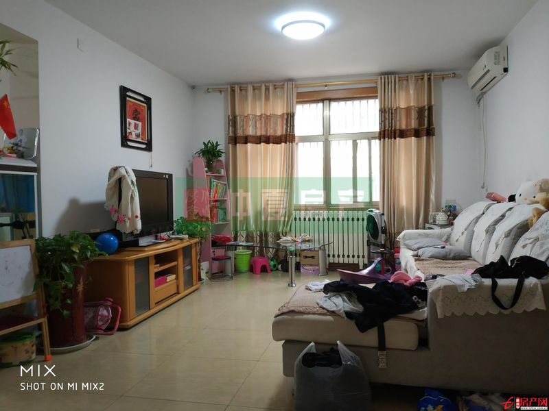 荊河小區(qū)給力3室戶型,總價低,位置好!!!!!!