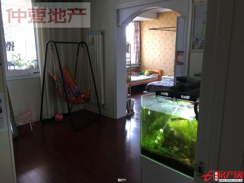 北辛正宗學(xué)區(qū)房  滕陽麗都3樓帶車位！！！！