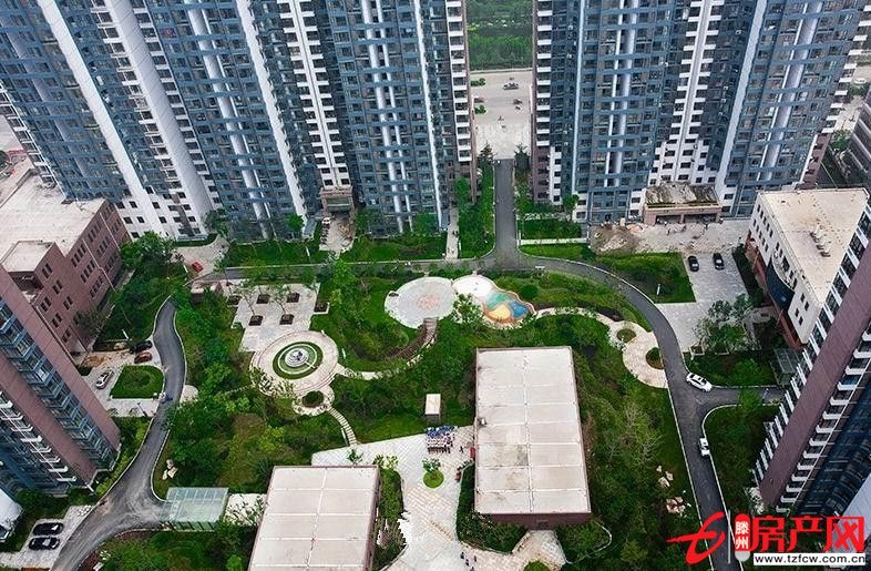 已出租，中央城，經典一室兩廳戶型，拎包入住
