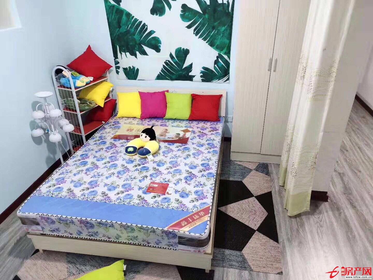問天東區合租房，配套齊全，交通方便，拎包即住。