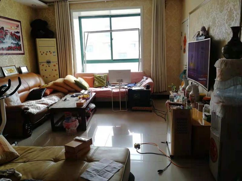 通盛上海花園精裝修復(fù)式6室3廳2衛(wèi)低價出售
