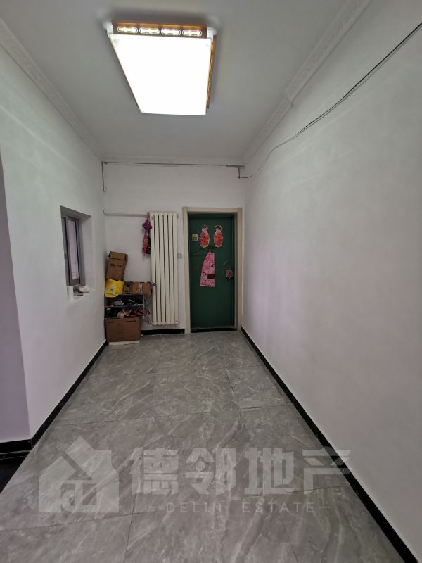 趙王河 房東置換急售，送裝修，采光好，誠(chéng)心出售，隨時(shí)看房。
