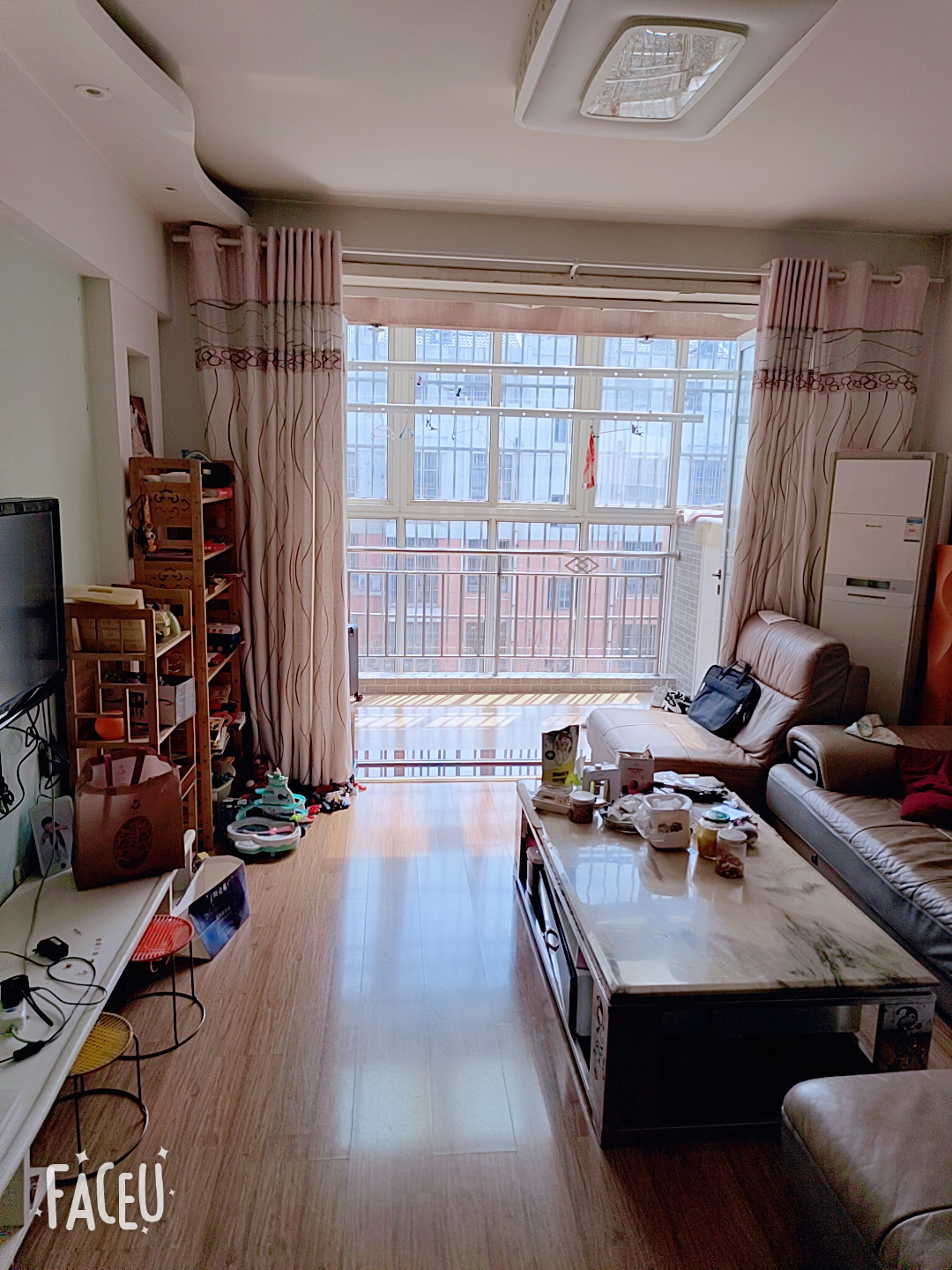 龍水華庭，精裝三居室，家具家電齊全，拎包入住